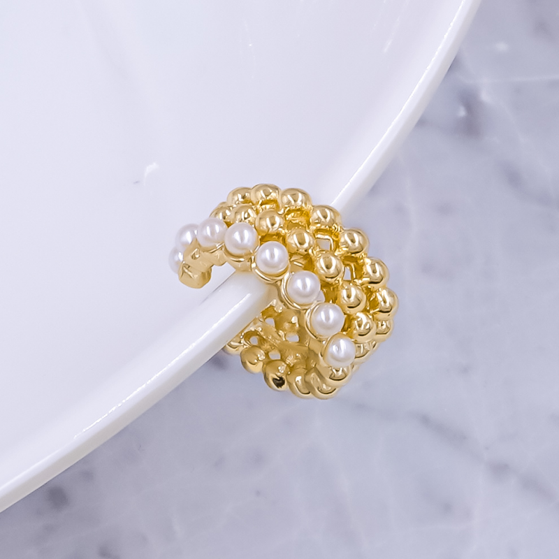 earcuff con perlas x unidad