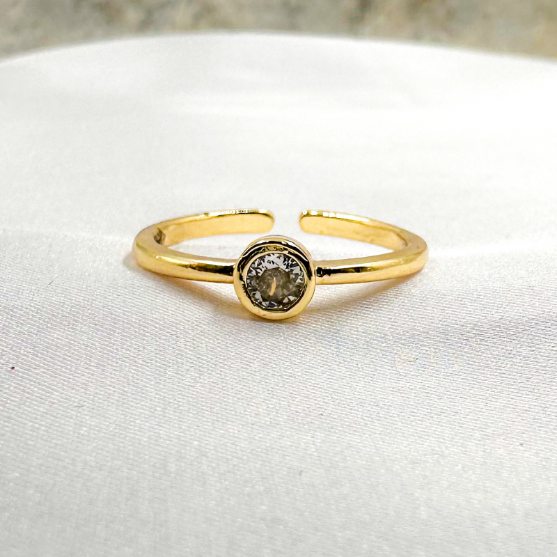 ANILLO CIRCULO CON CRISTAL...