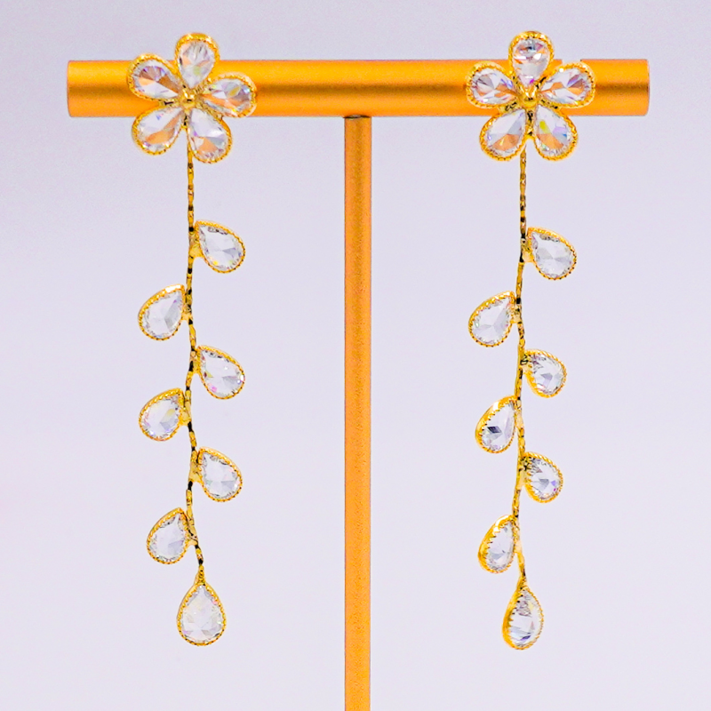 ARETES ELEGANTES FLOR X PAR