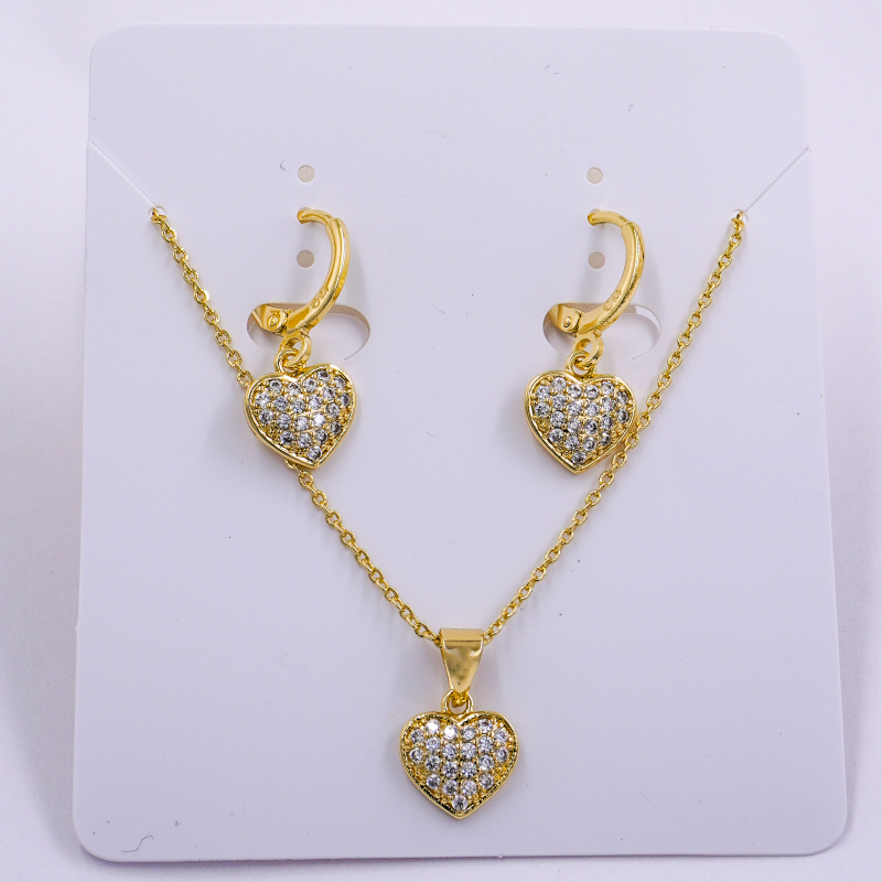 juego aretes y collar...