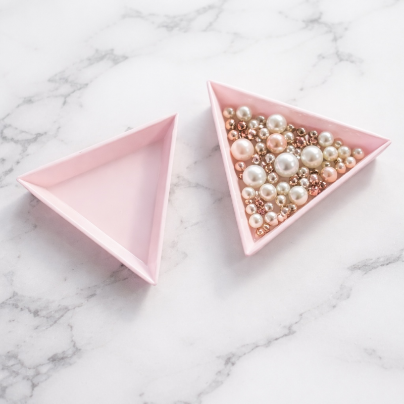 PLATO TRIANGULO ROSA