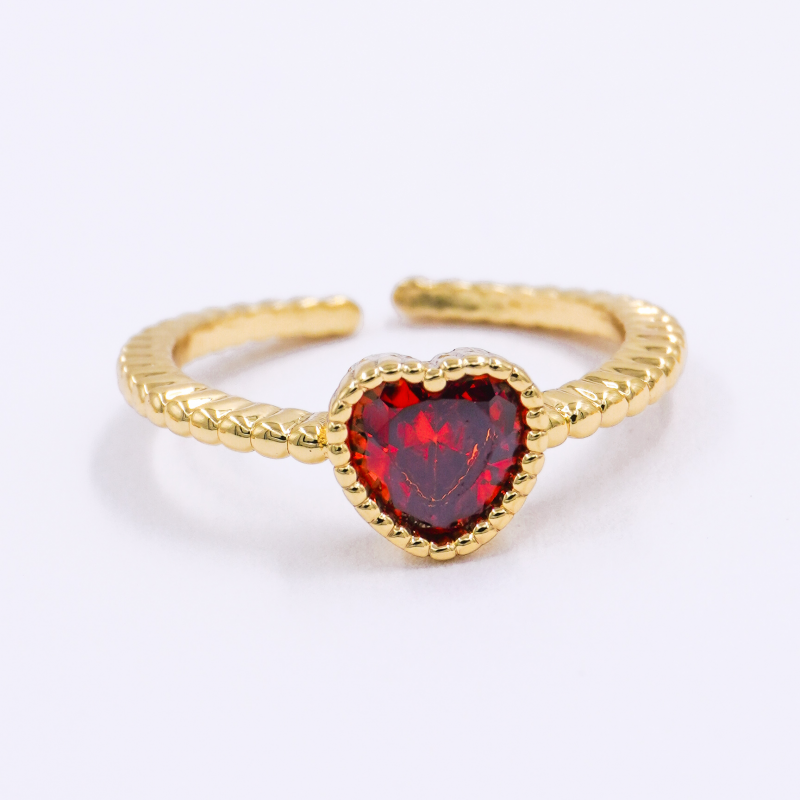 anillo corazon rojo