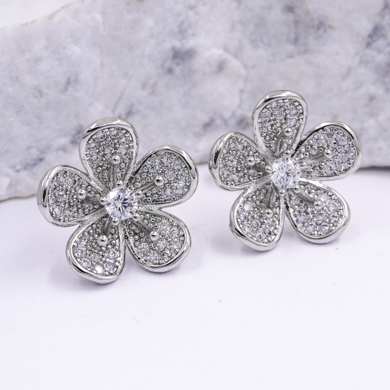 ARETE TOPO FLOR PLATEADA