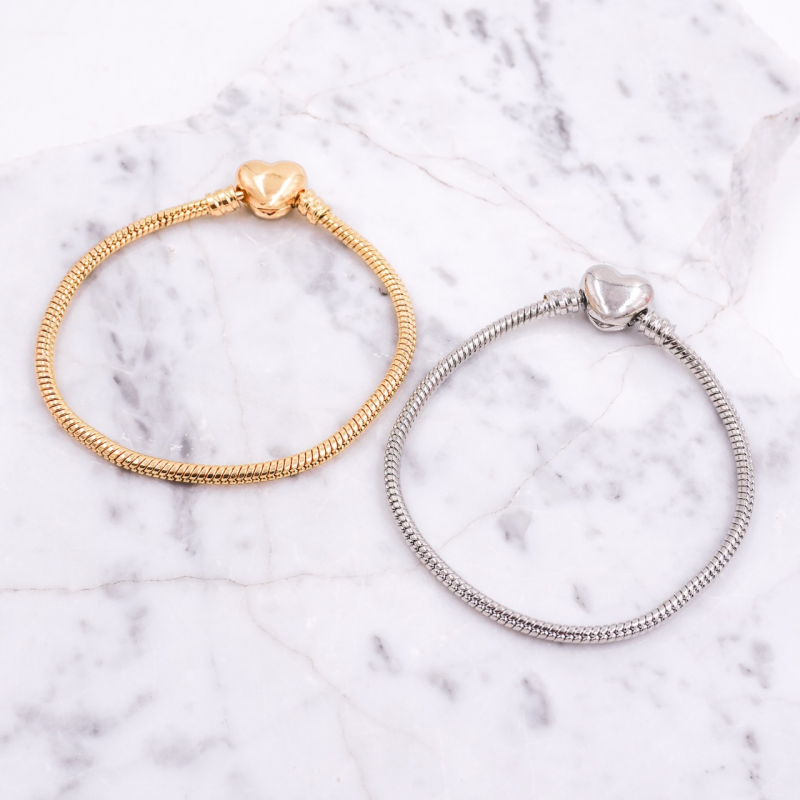 Pulsera estilo pandora...