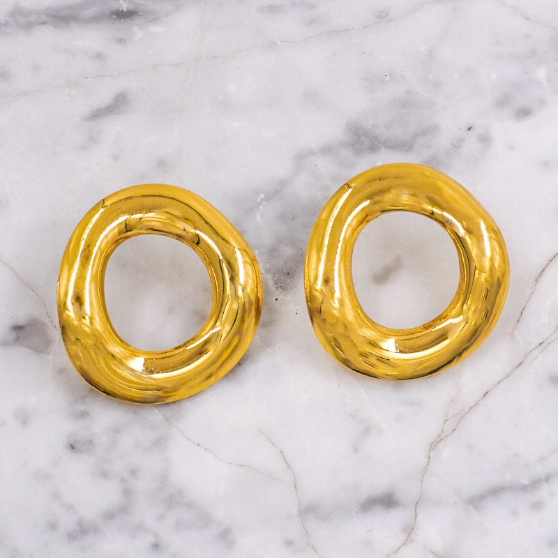 arete de acero dorado...