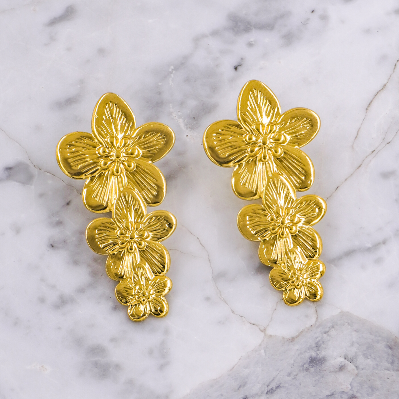 arete de acero dorado...