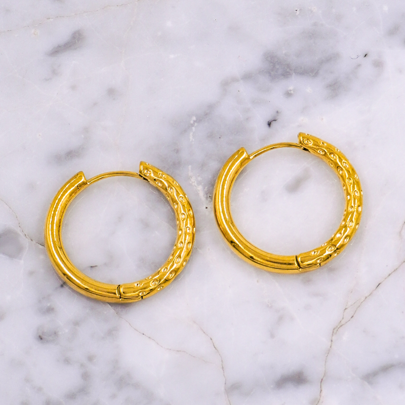 arete de acero candongs...