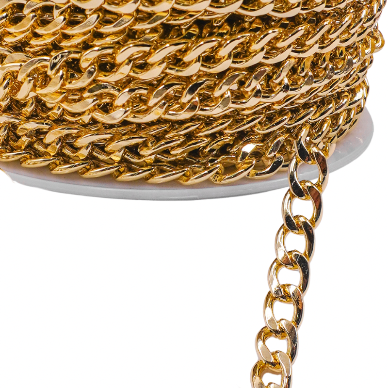 cadena rodio estilo cubana...