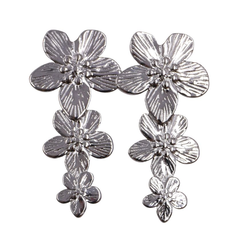 arete de acero triple flor...