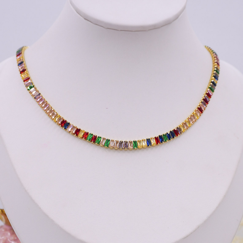 Collar piedras multicolor...