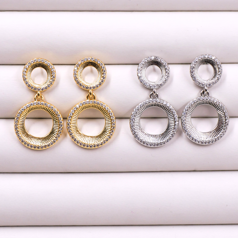 Aretes circulo doble en...