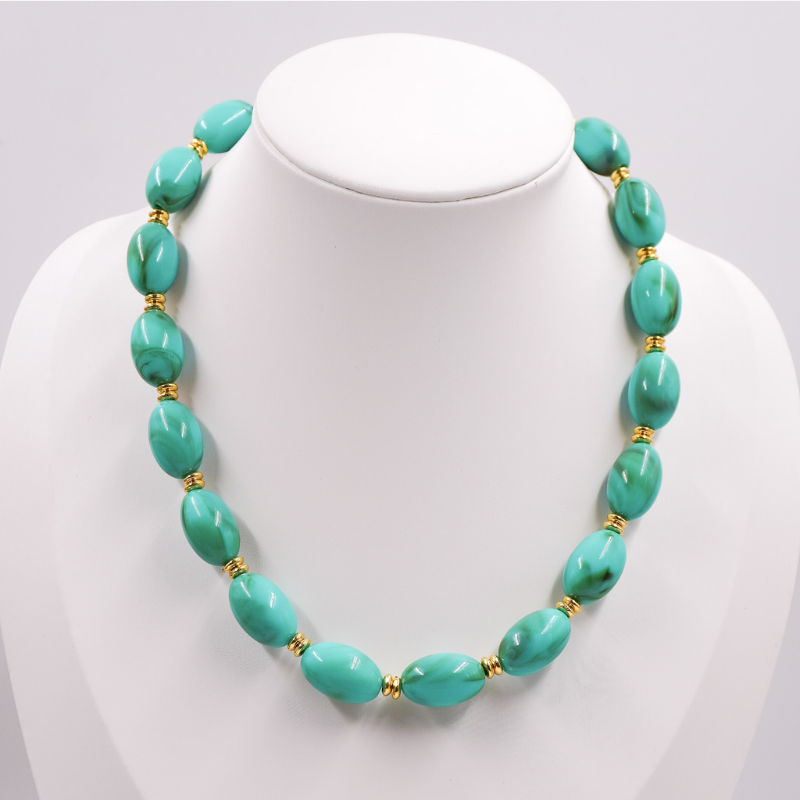 Collar piedras ovaladas...