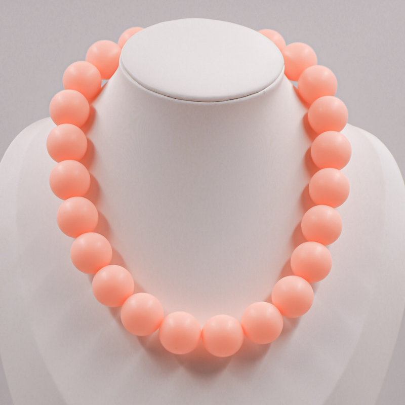 collar bola chicle mate rosado