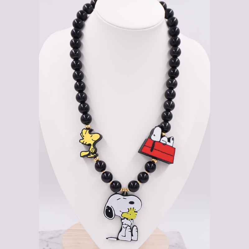 collar bola chicle negro y...