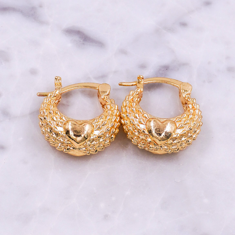 Arete candonga con textura...