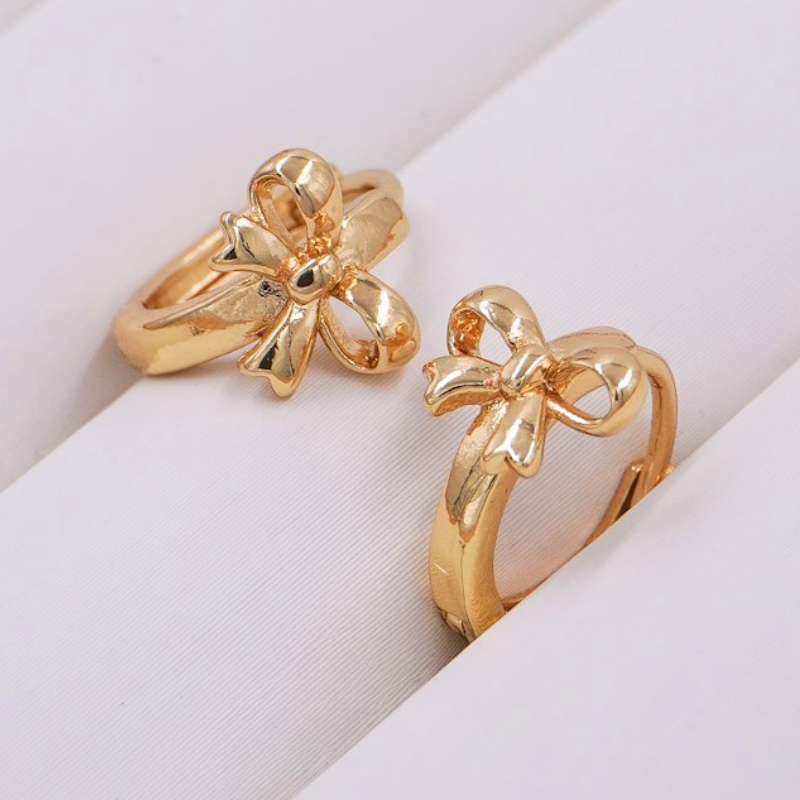 Aretes candonga moñitos x par