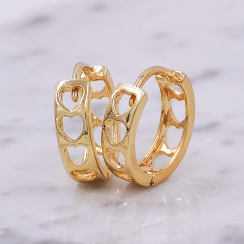 Aretes candonga huecos...