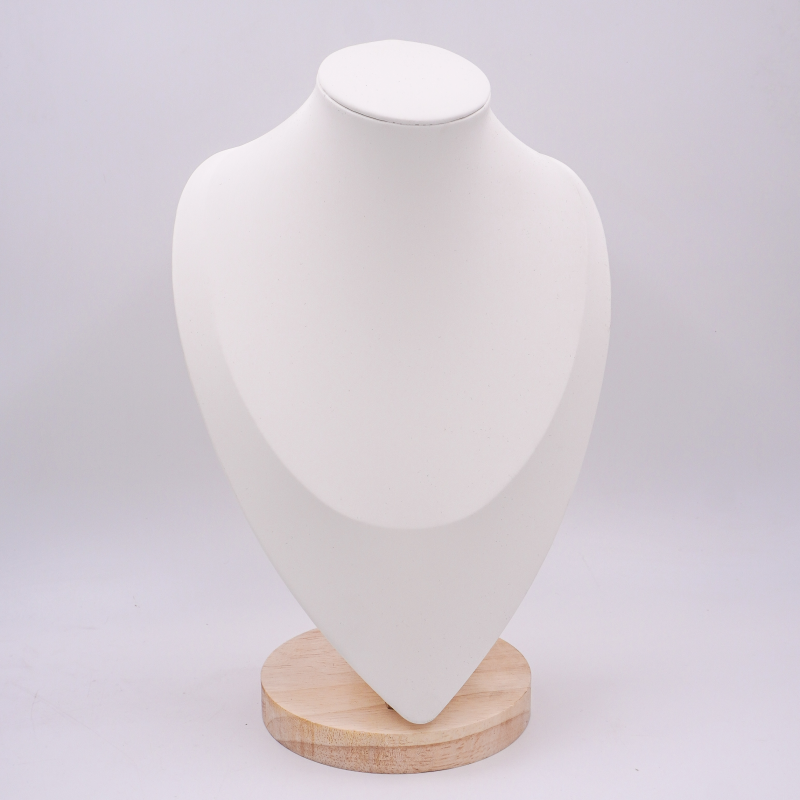 cuello en cuerina grande x...