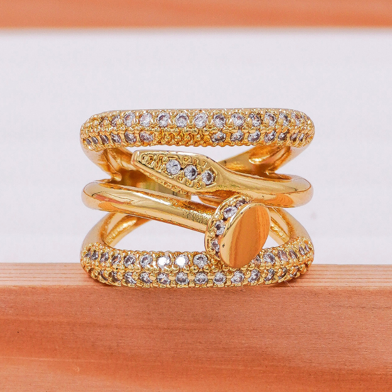 Anillo triple