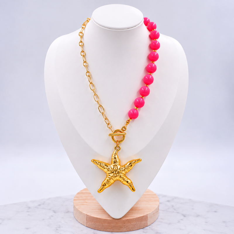 Collar bola chicle rosa...